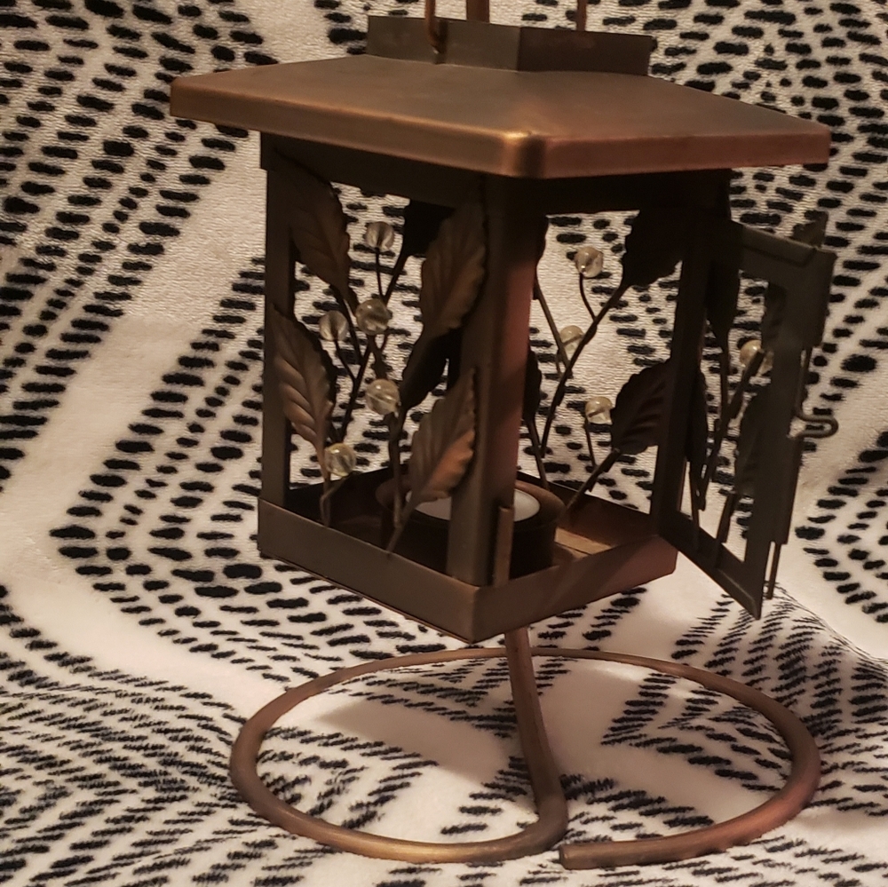 Bronze tealight lantern
